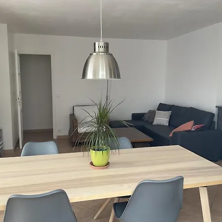 Holiday home Maison A Avec Jardin Clos Et Parking, Pour 4 Pers. - Fr-1-835-22 La Flotte