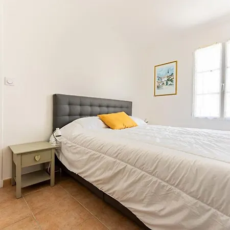Maison A Avec Jardin Clos Et Parking, Pour 4 Pers. - Fr-1-835-22 Дом отдыха *